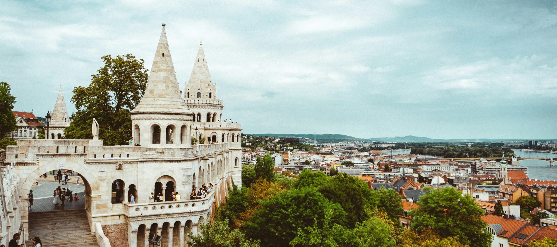 ir de bratislava a budapest