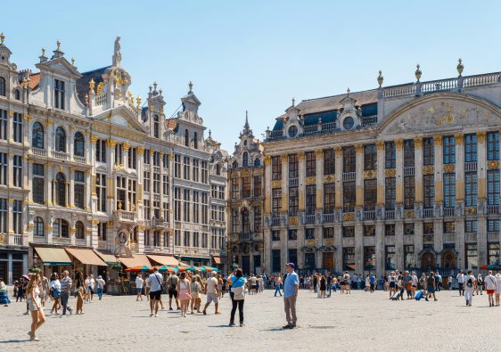 donde dormir en bruselas